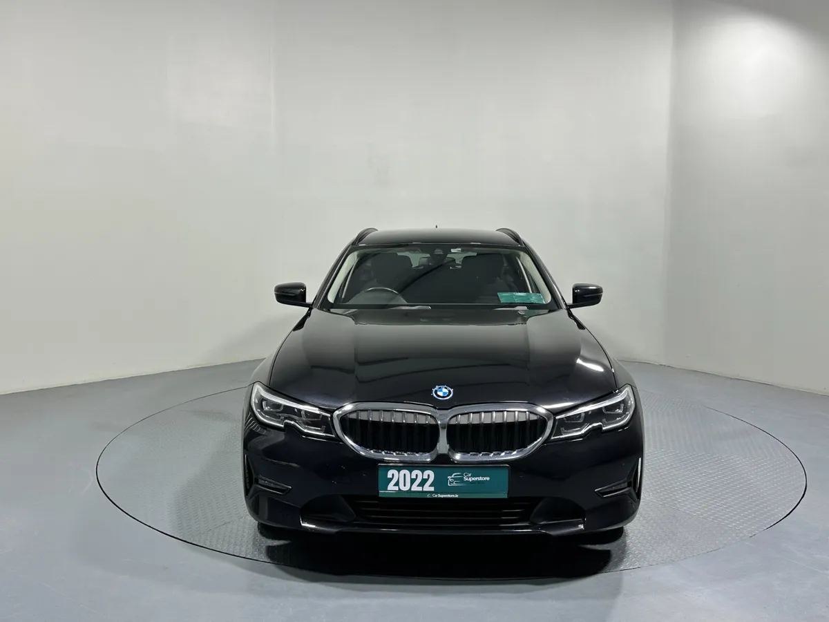 BMW 3 Series 330E Se Pro Touring 221 - Image 3