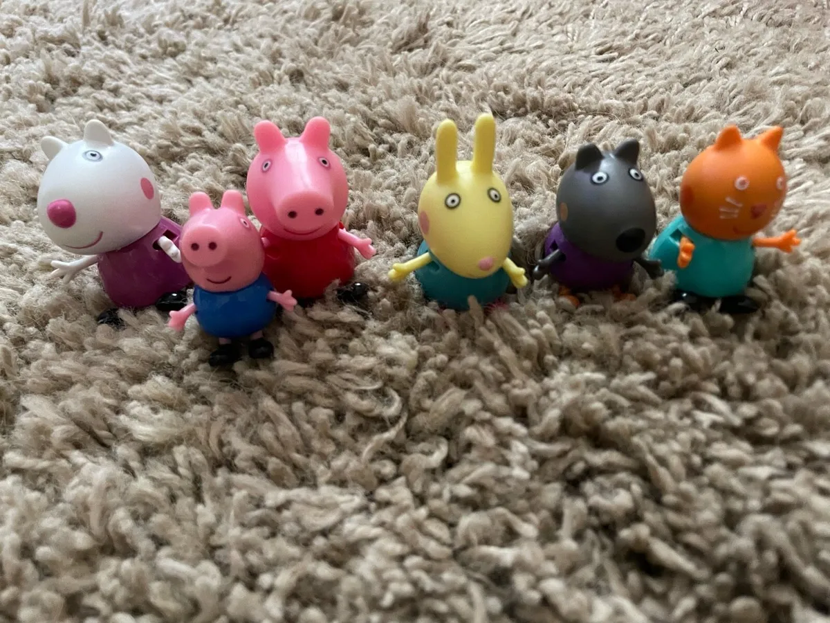 Peppa pig figures
