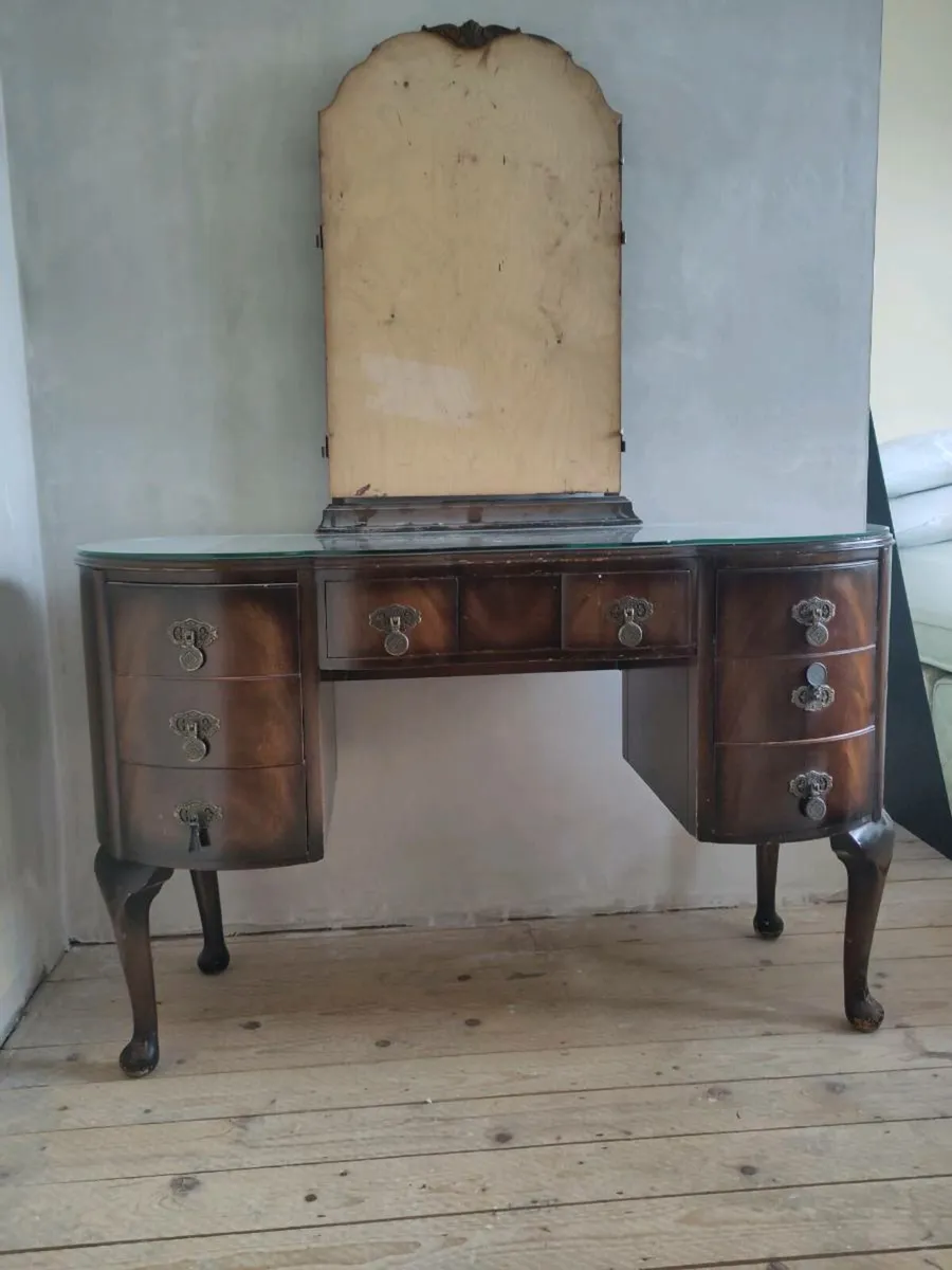Antique dressing table - Image 2