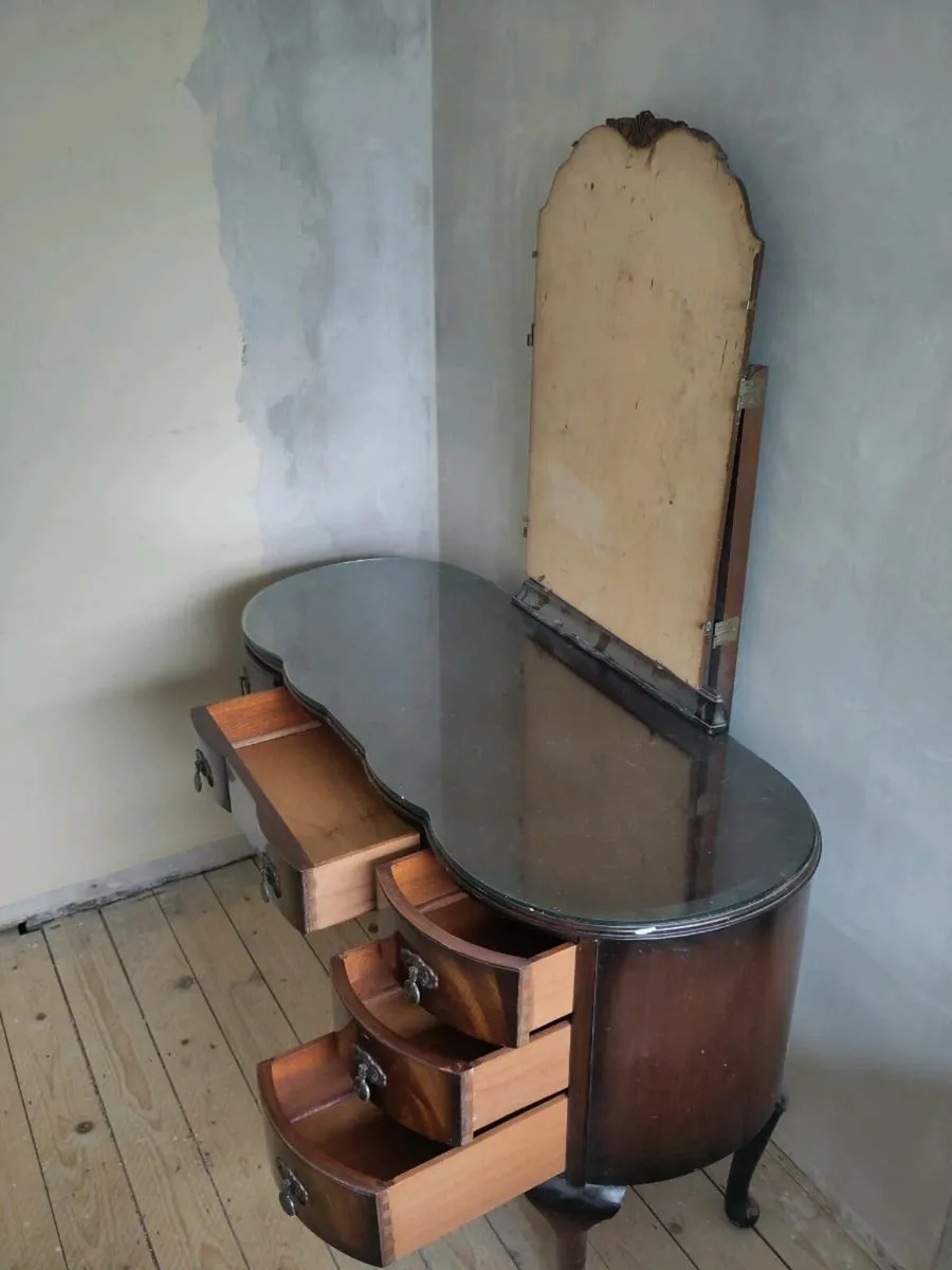 Antique dressing table - Image 3
