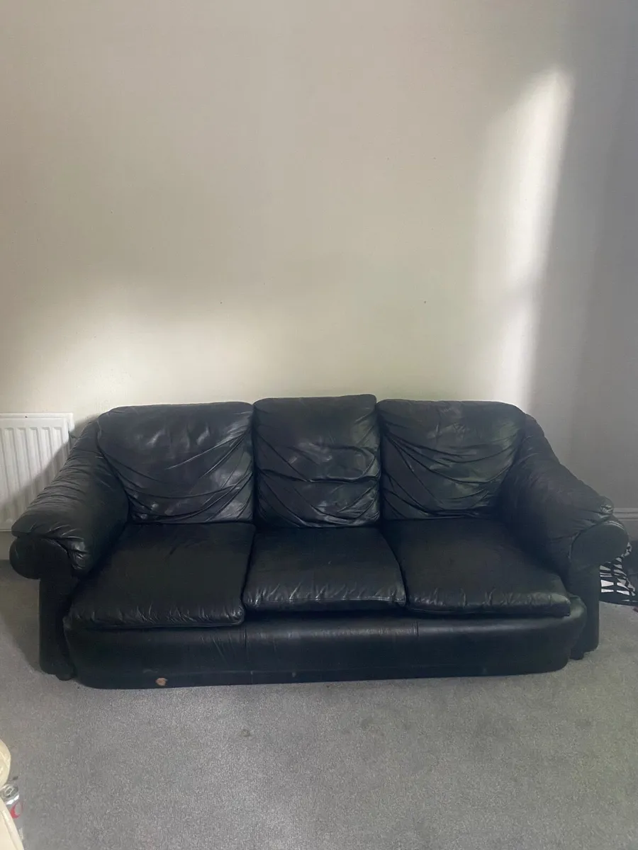 FREE COUCHES, SOFA, ARMCHAIR - Image 1
