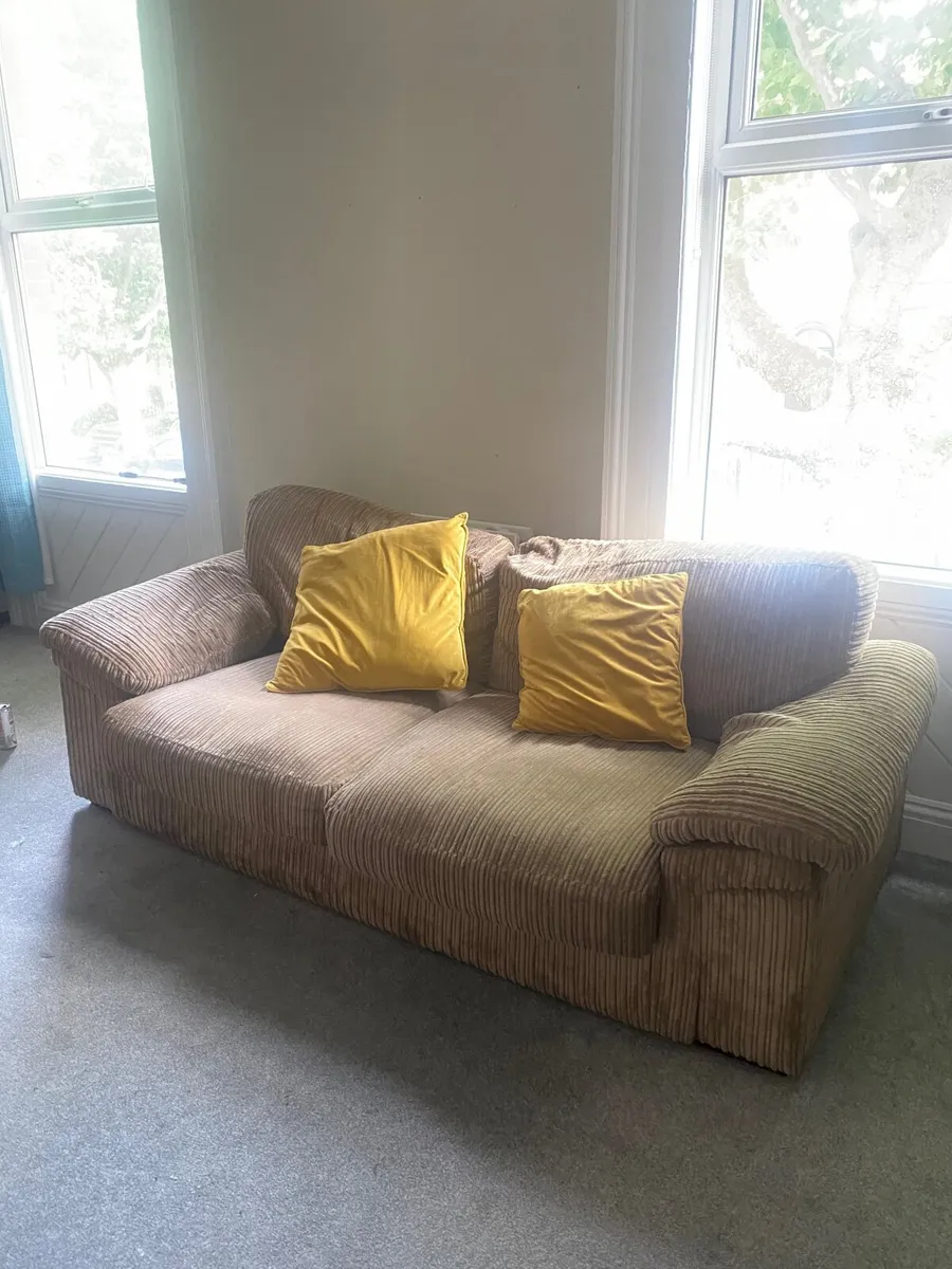 FREE COUCHES, SOFA, ARMCHAIR - Image 2