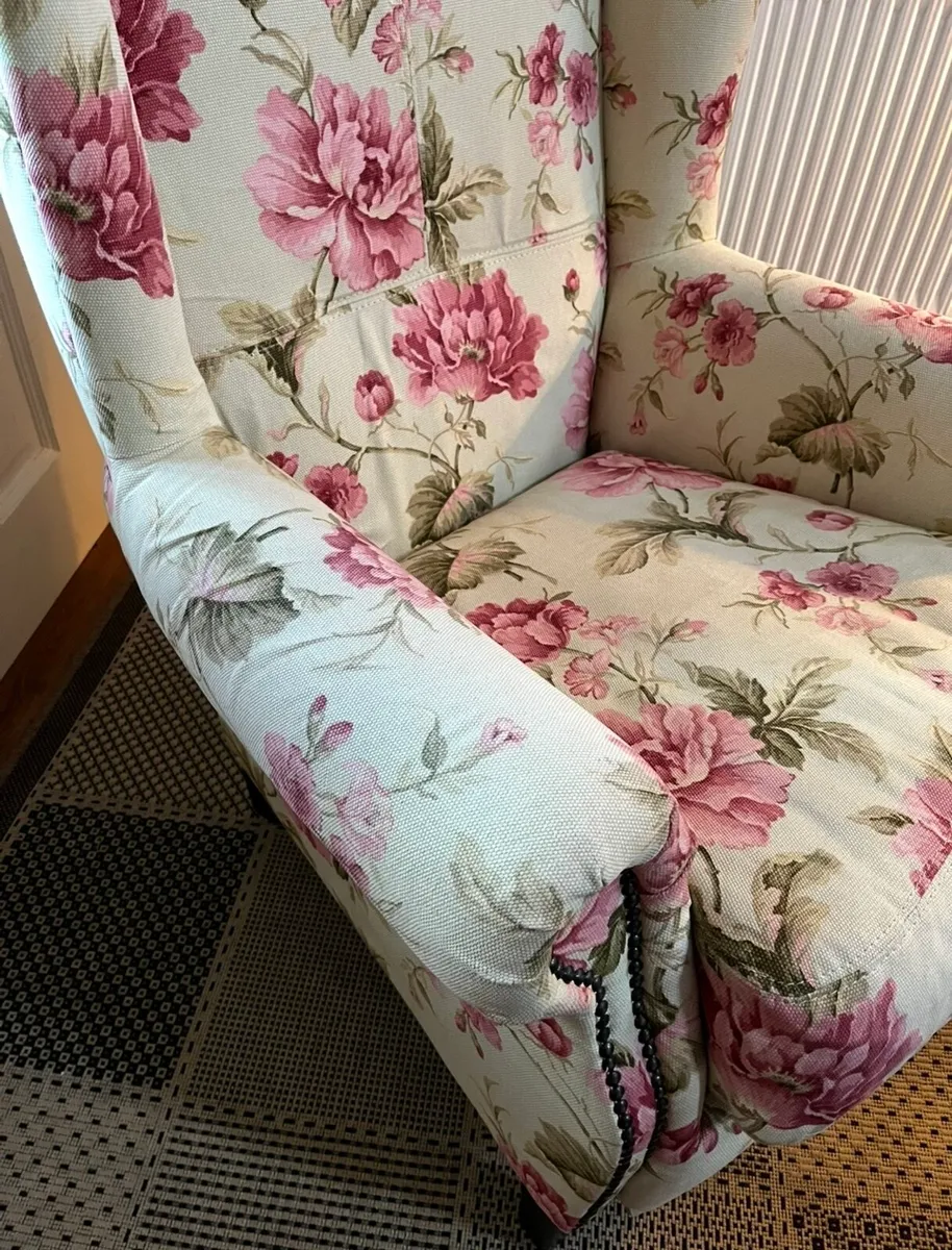 Occasional floral chair - Image 4