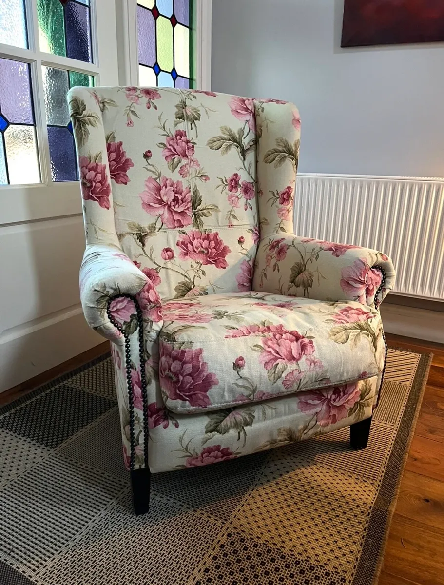 Occasional floral chair - Image 1