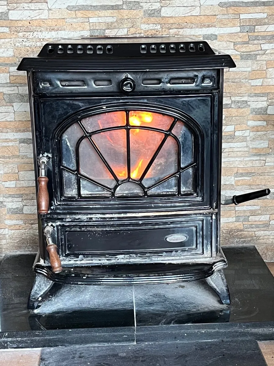 Stanley Erin Stove - Image 1
