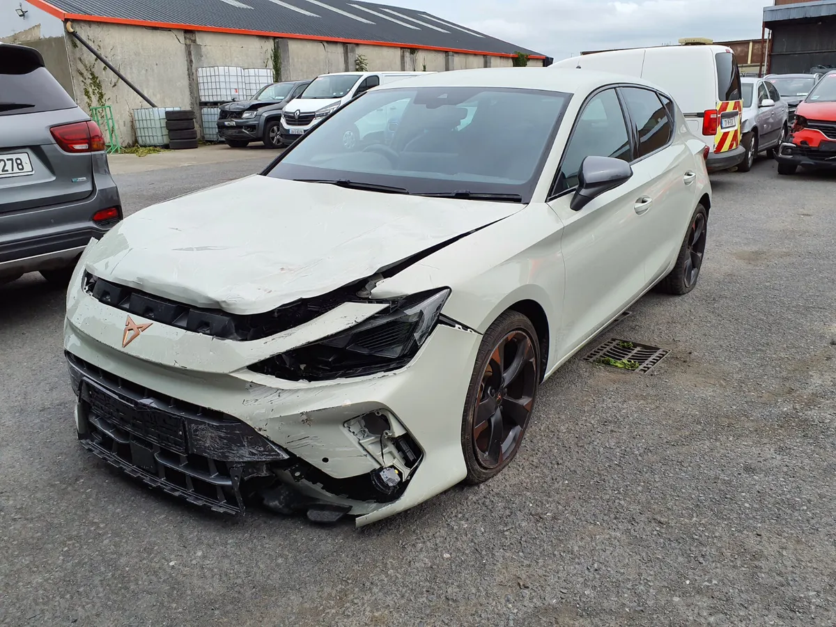 2025 Cupra Leon - Image 1