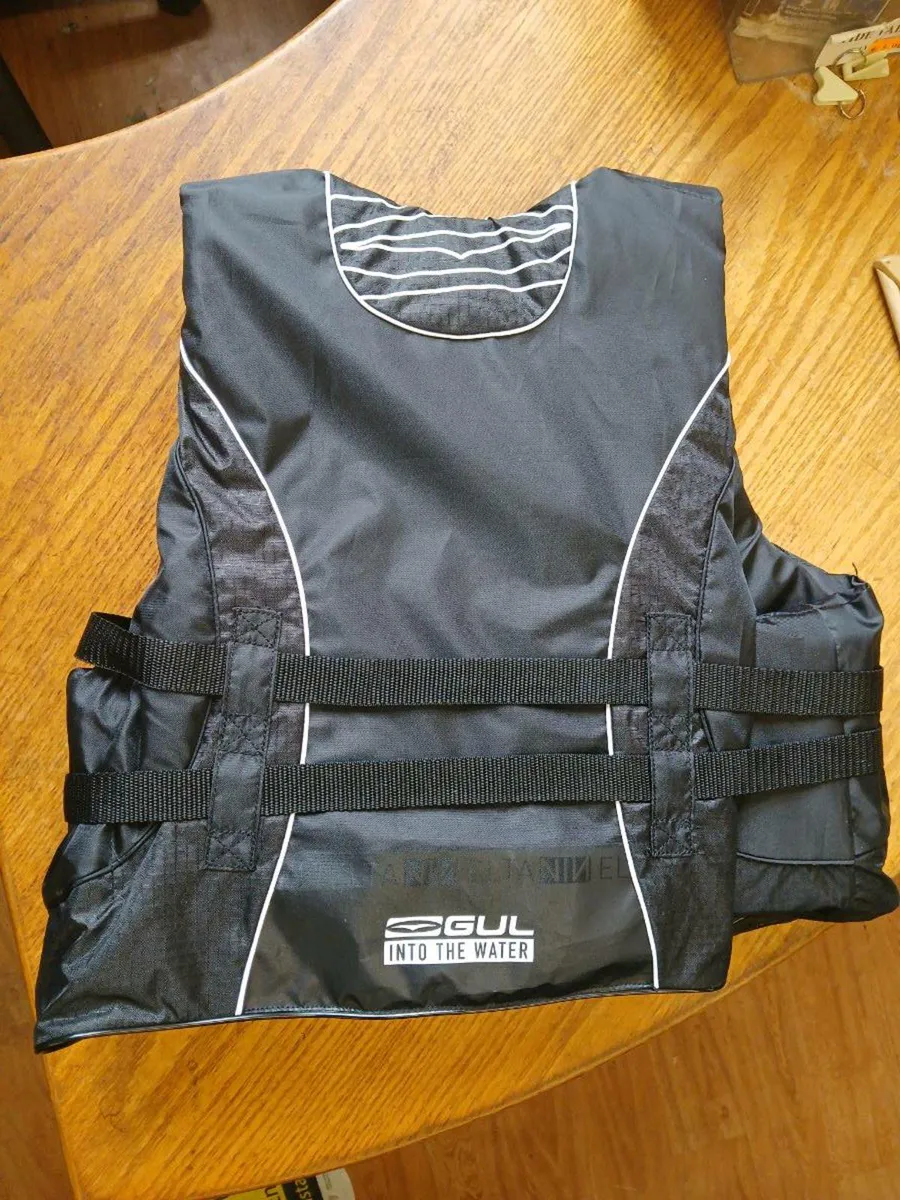 New unused Gul Impact Buoyancy aid size L - Image 2