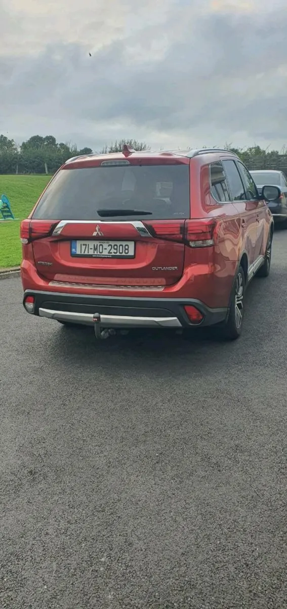 Mitsubishi Outlander 2.2TDCi 2017 - Image 4