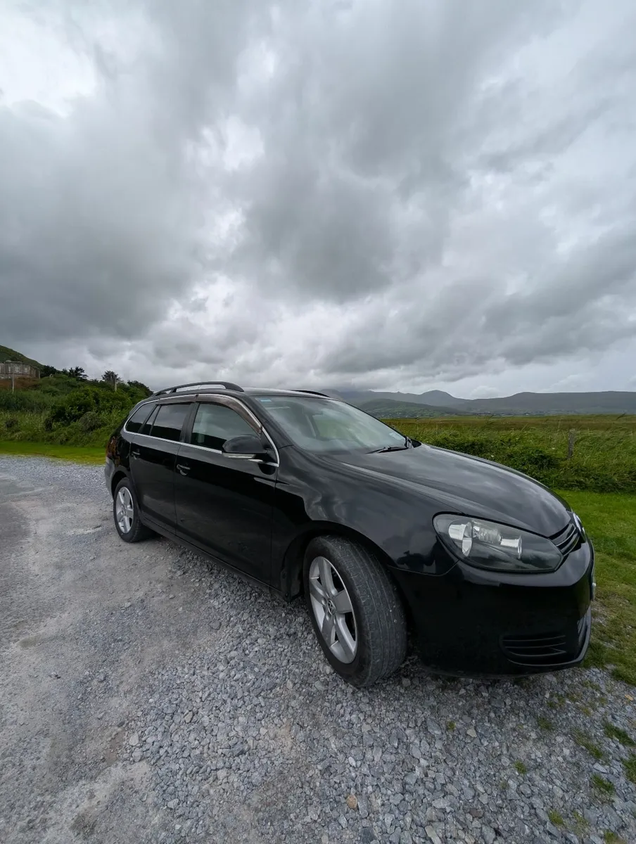 Volkswagen Golf Estate 2012 61,560km - Image 1