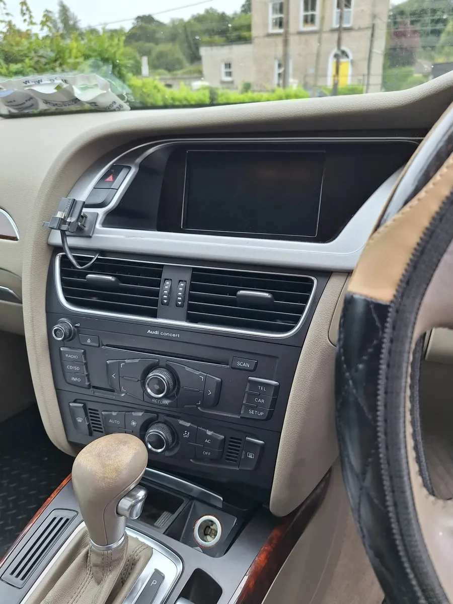 Audi A4 2008 - Image 1
