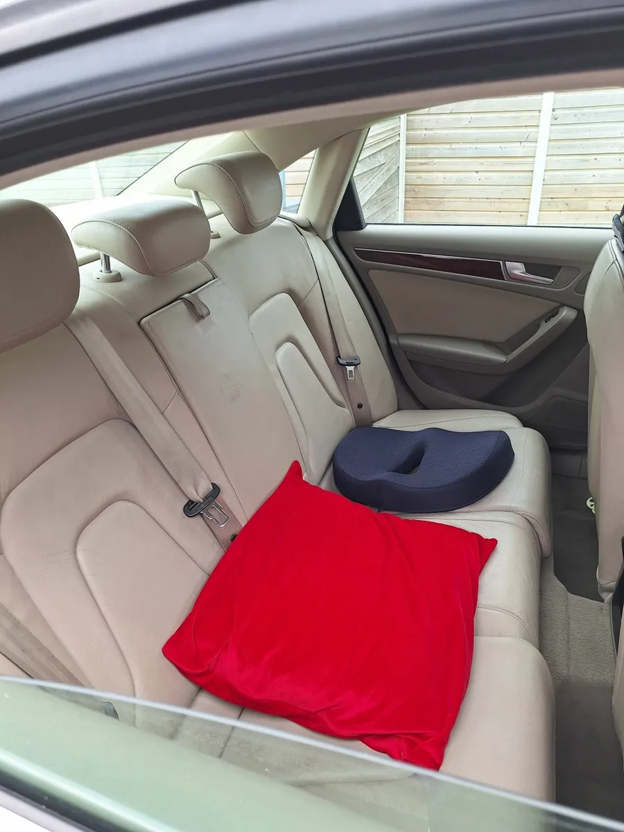 Audi A4 2008 - Image 2
