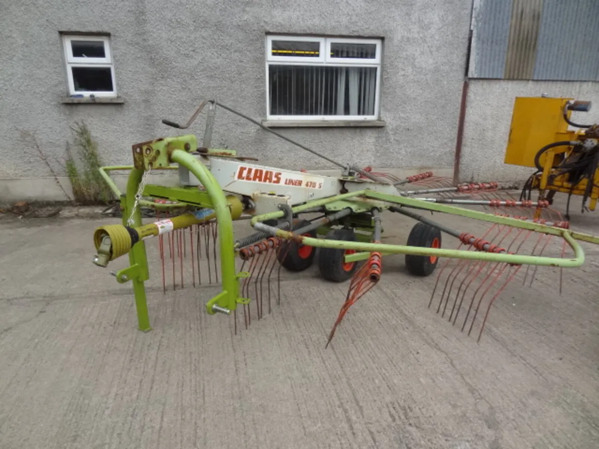 Claas Liner 470S Single Rotor Rake - Image 1