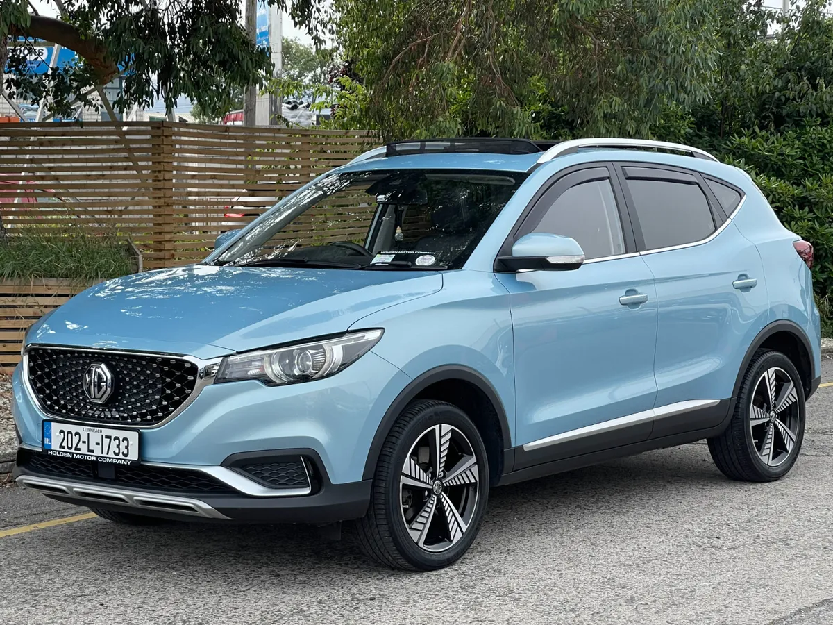 2020 MG ZS..LOW MILES..2 KEYS...HUGE SPEC - Image 2