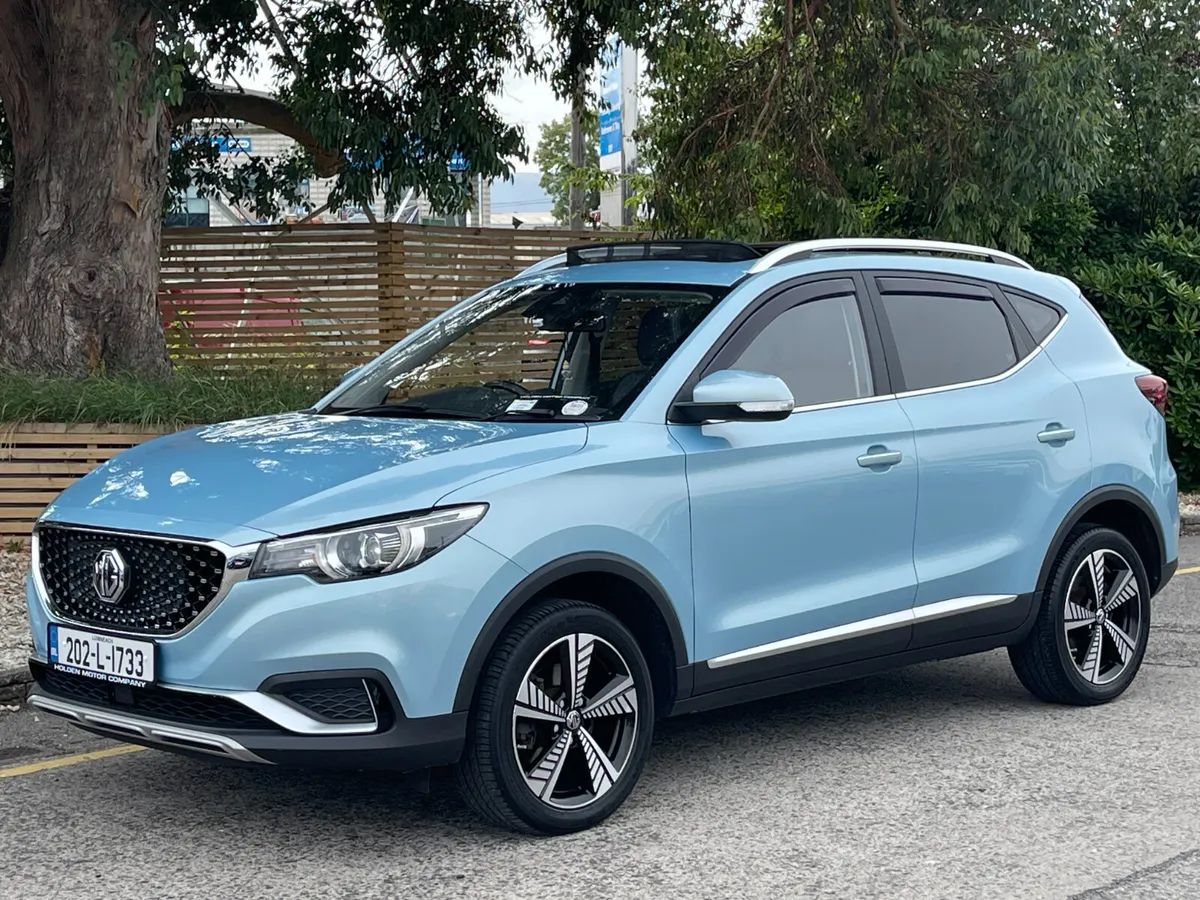 2020 MG ZS..LOW MILES..2 KEYS...HUGE SPEC - Image 3