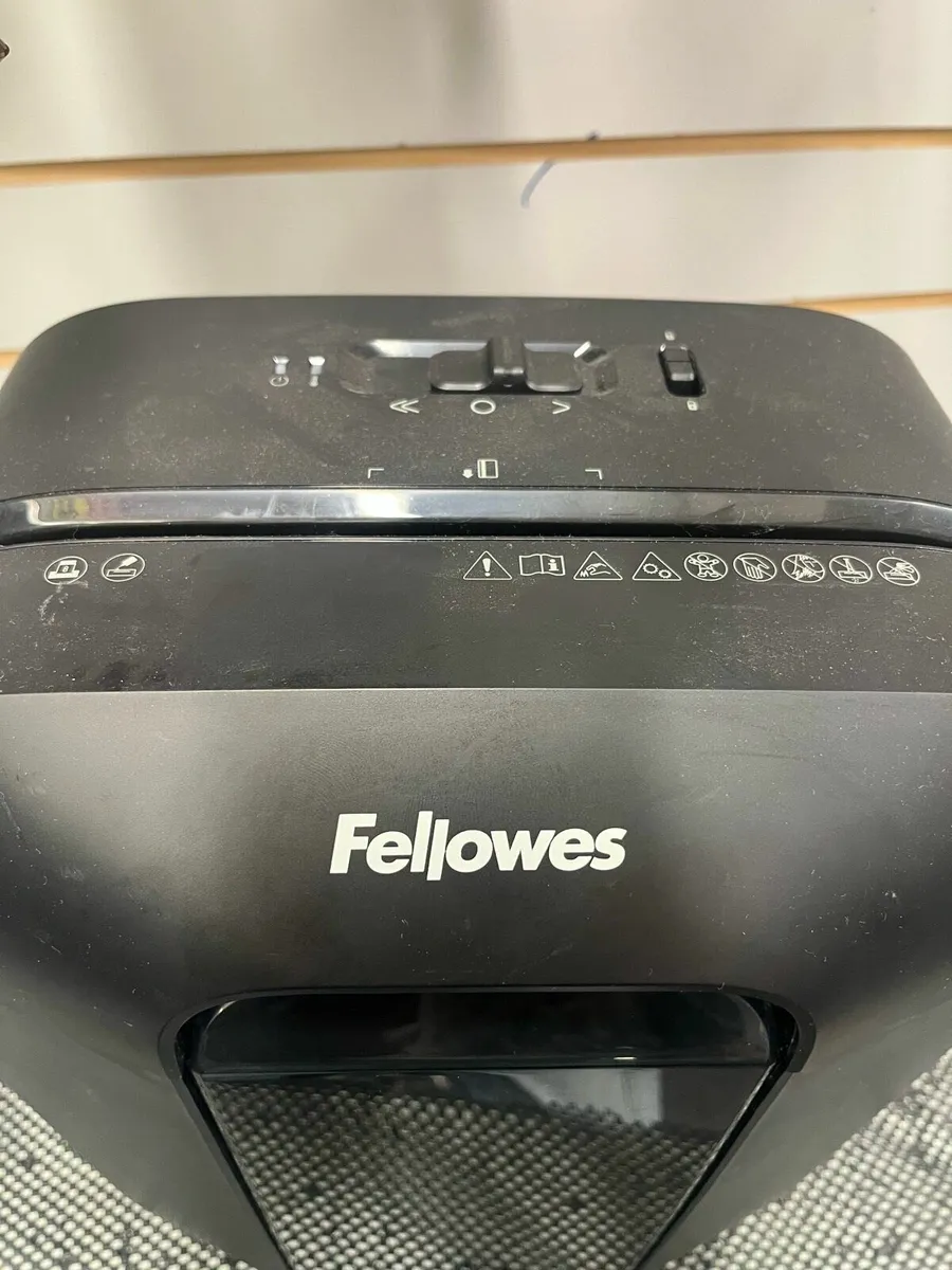 Fellowes Shredder - Image 2