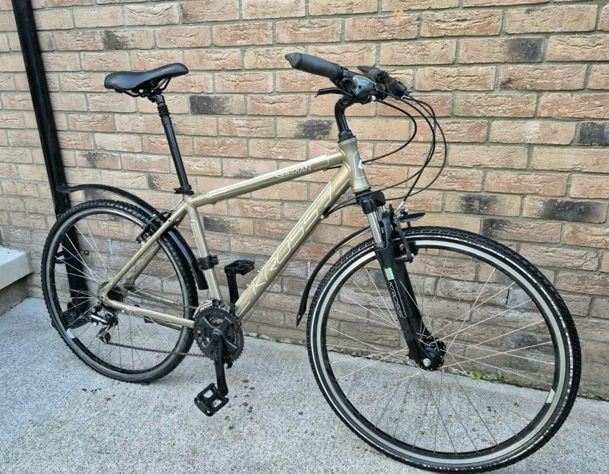 Adults Kross Siberian 28r  Hybrid Bike 21 speeds - Image 1