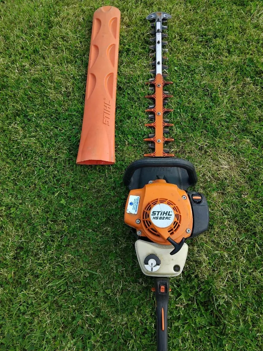 HEDGE TRIMMER - Image 1