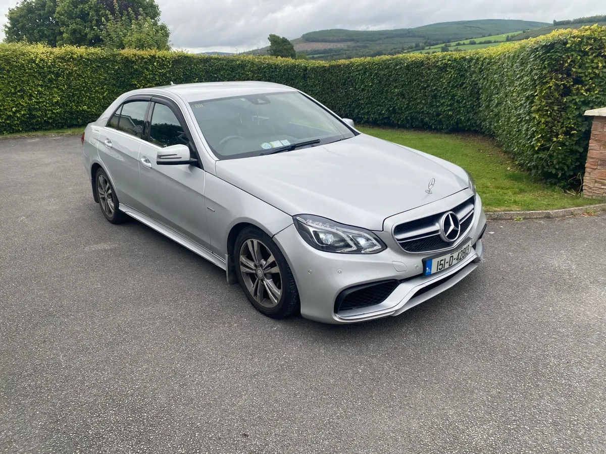 Mercedes Benz E-Class E300 Bluetec SE - Image 1