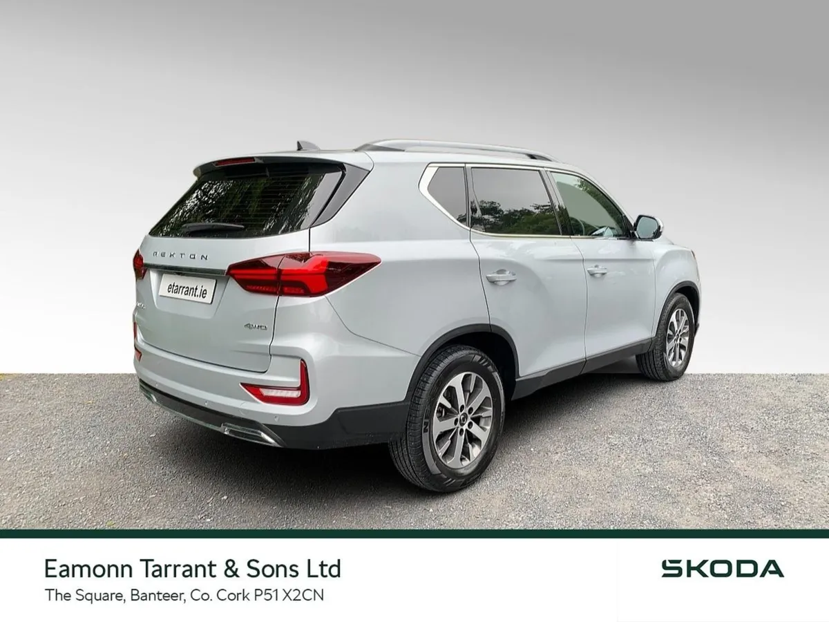 Ssangyong Rexton Rexton 2.2 P/T 4WD 2 Seat COM - Image 3