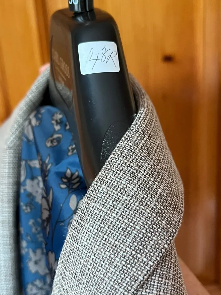 Sports Jacket - Image 1