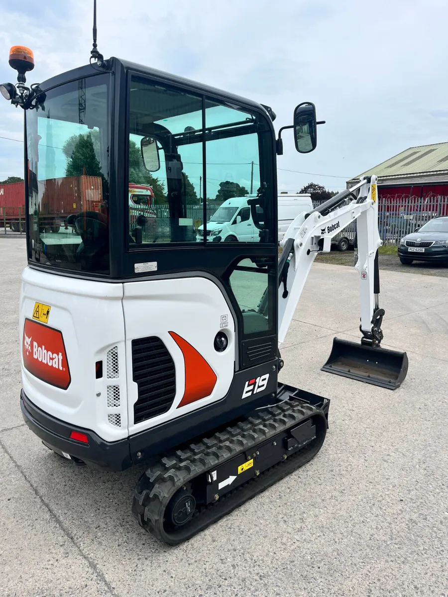 Bobcat E19 - Image 3