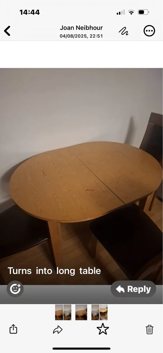 Kitchen table and chairs - Image 1