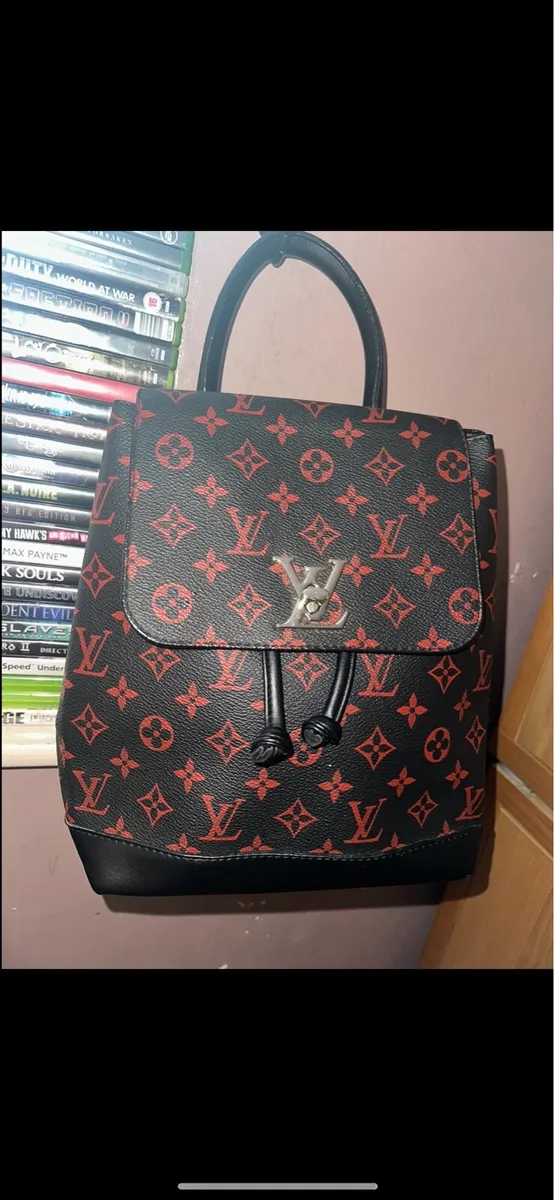 Handbag