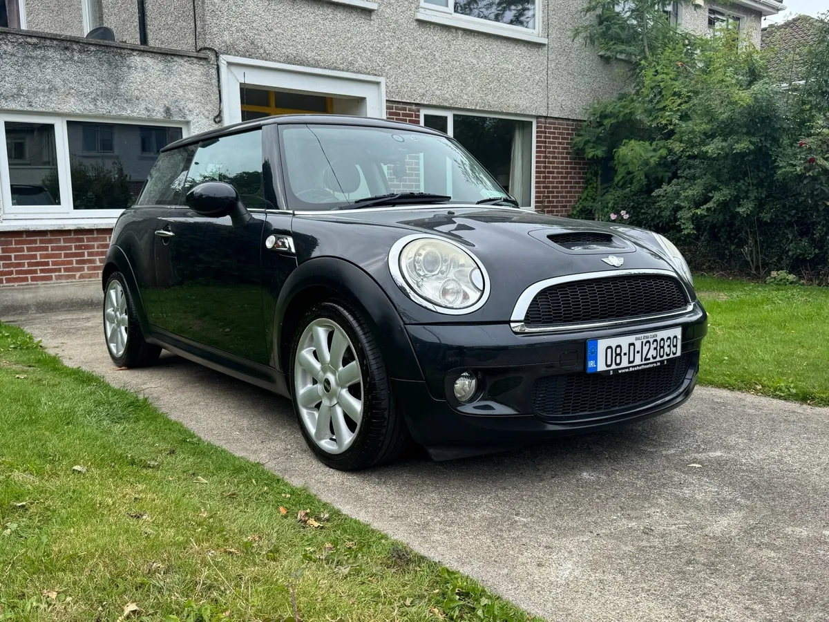 Mini Cooper S - Image 2
