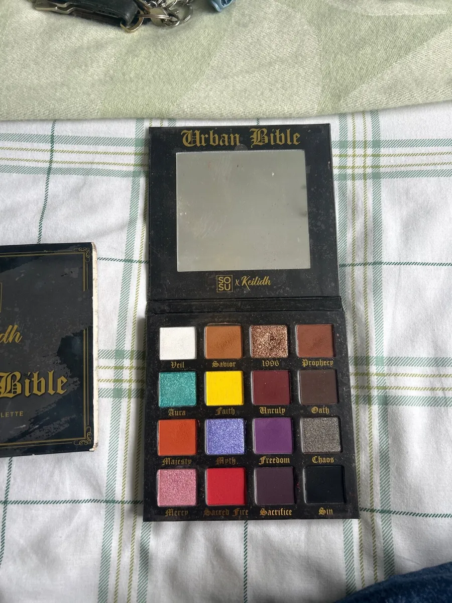 Eyeshadow pallet - Image 2