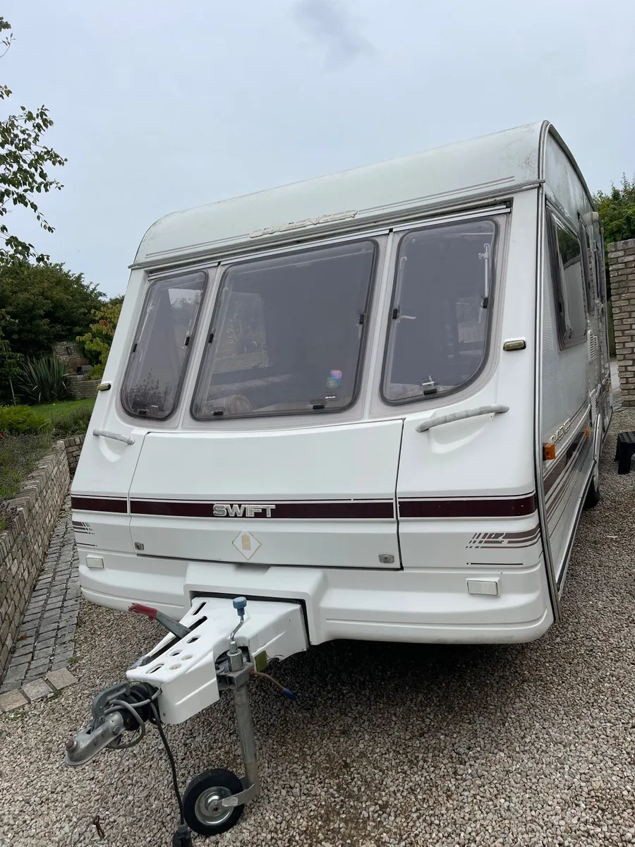 *5 Berth Spotless Caravan for Sale* - Image 3