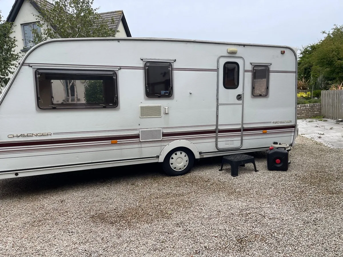 *5 Berth Spotless Caravan for Sale* - Image 4