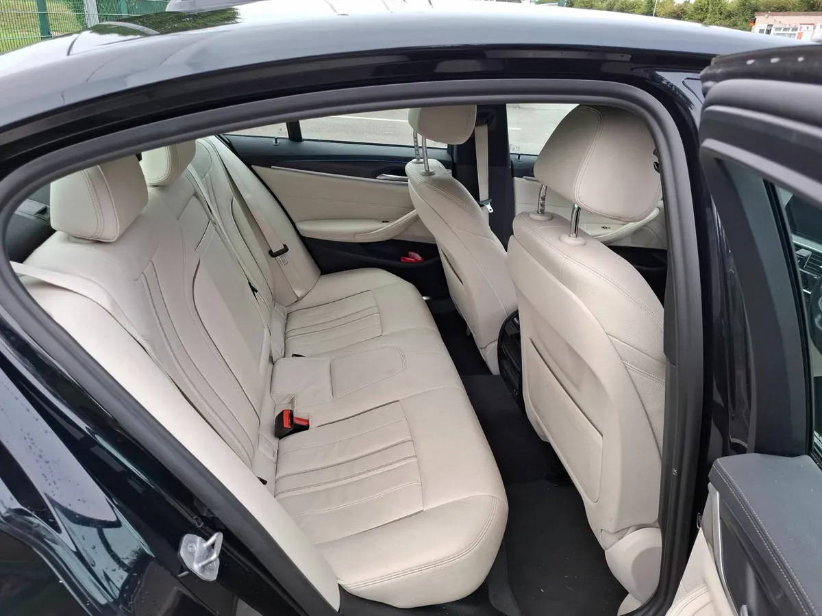 BMW 5-Series 2020 - Image 3