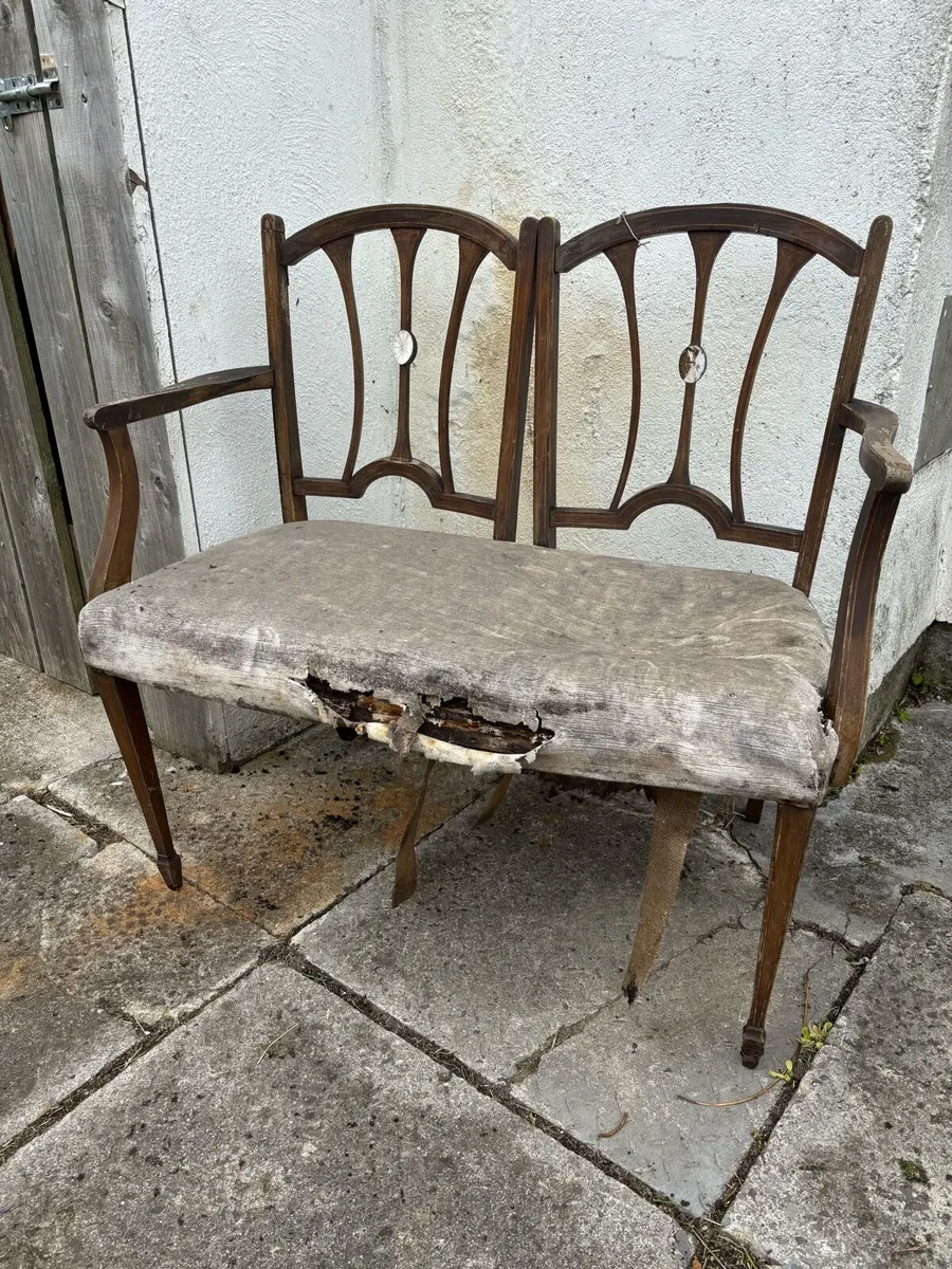 Antique 2 seat chair - Image 1