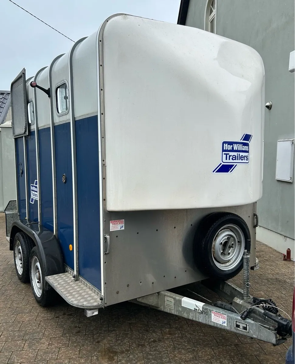 510xl jumbo horse box - Image 1