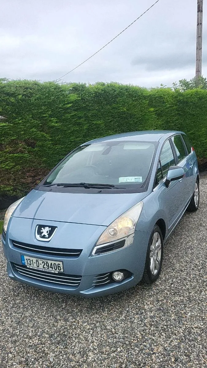 2013 Peugeot 5008 *Automatic* - Image 1