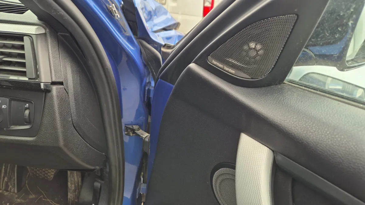 2015 BMW 3 SERIES F30 318D FOR BREAKING! - Image 2
