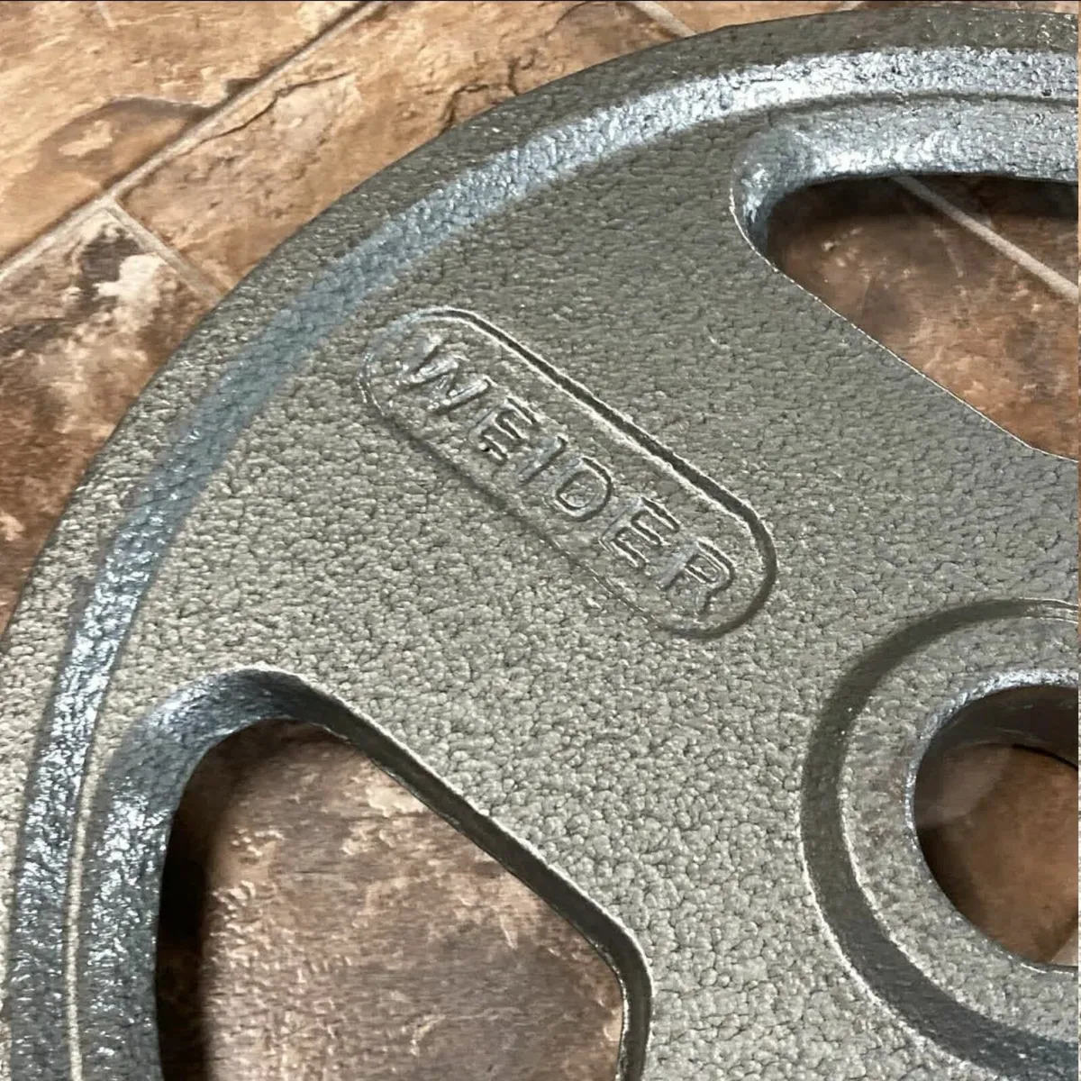 Weight Plates 45 Pounds Set Of 2 Plates Tri-Grip - Image 4