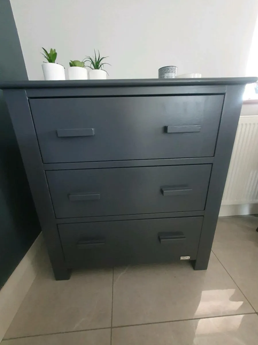Chest of Drawers - Image 3