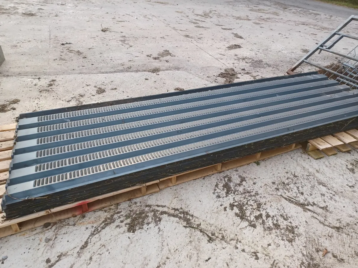 Vented sheeting for sale - Image 1
