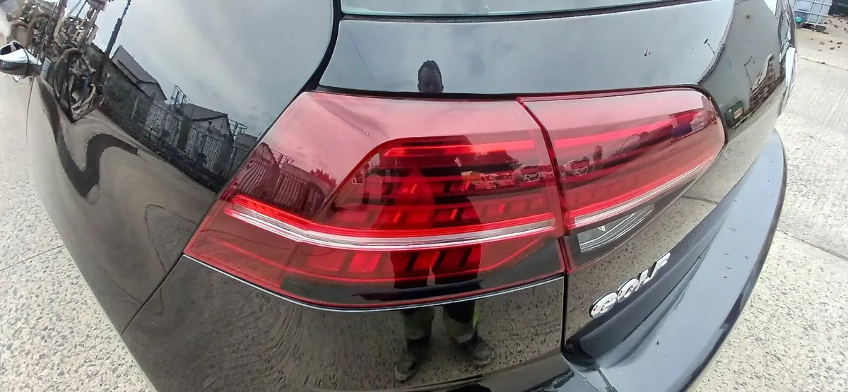 Volkswagen Golf 2013 - Image 2