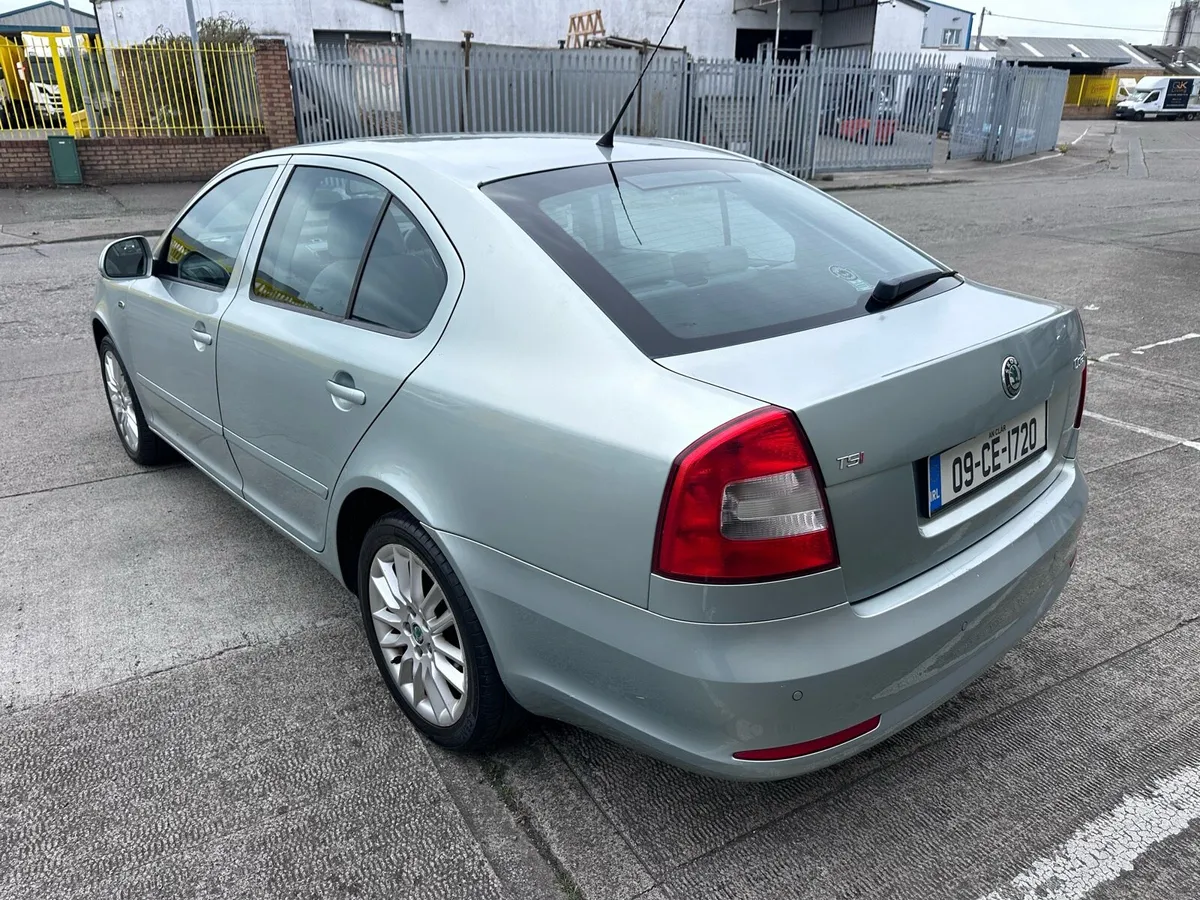 Skoda Octavia TSI Automatic Laurin & Klement - Image 4