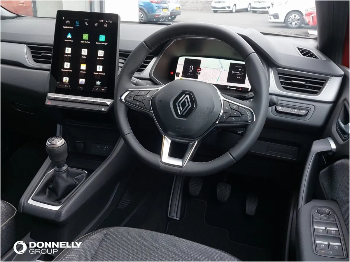 Renault Captur Hatchback Techno - Image 4