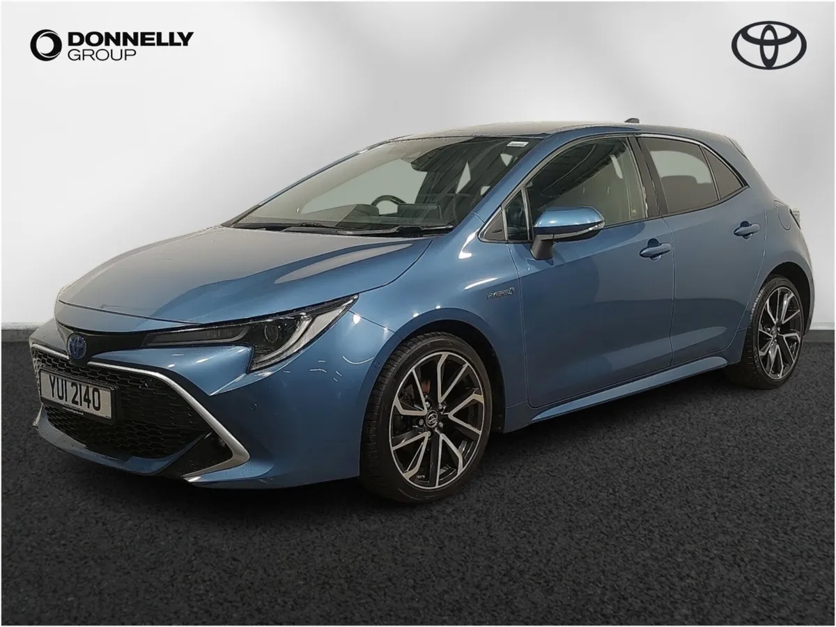 Toyota Corolla Hatchback Excel - Image 3