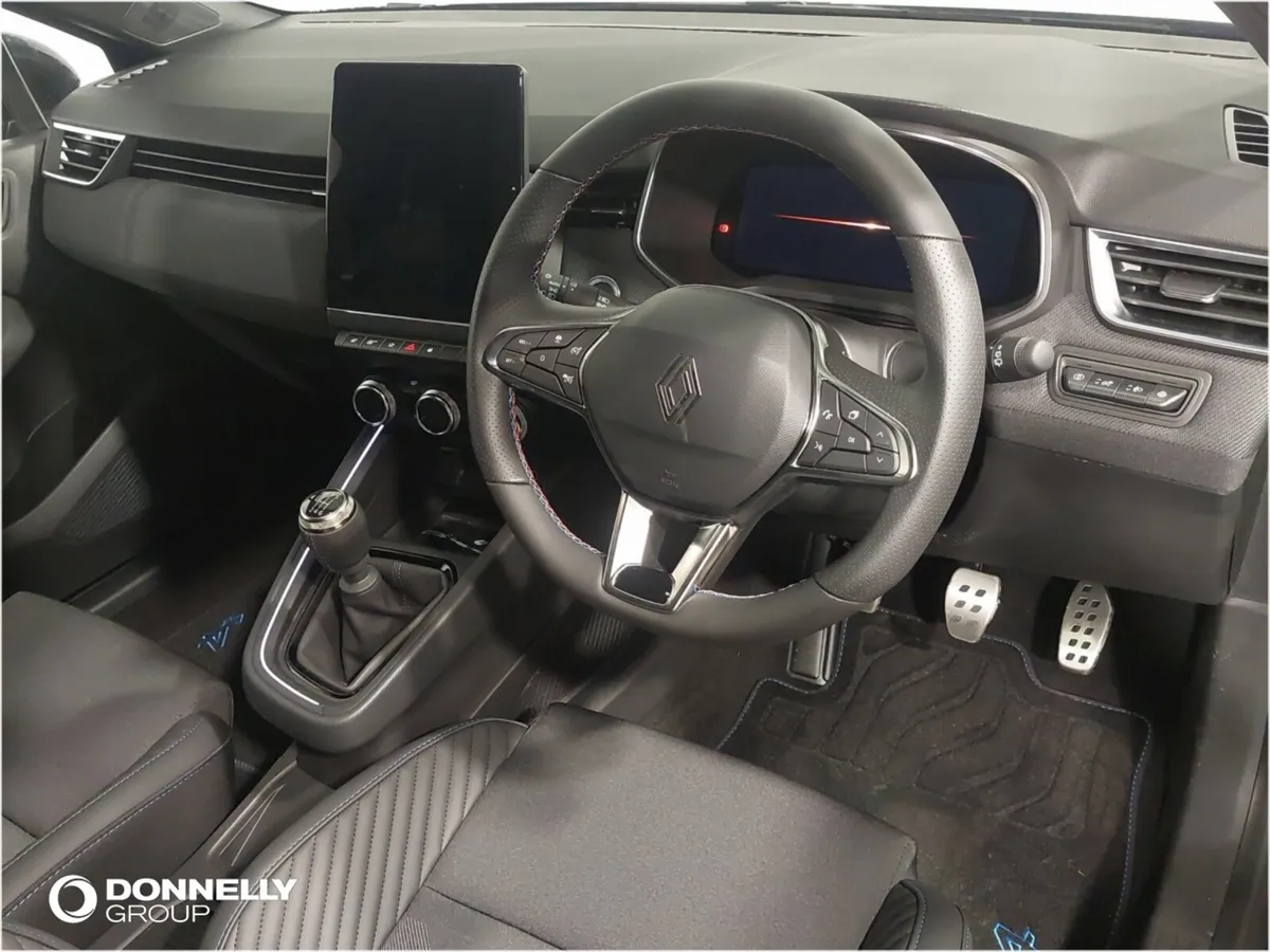 Renault Clio Hatchback Esprit Alpine - Image 4