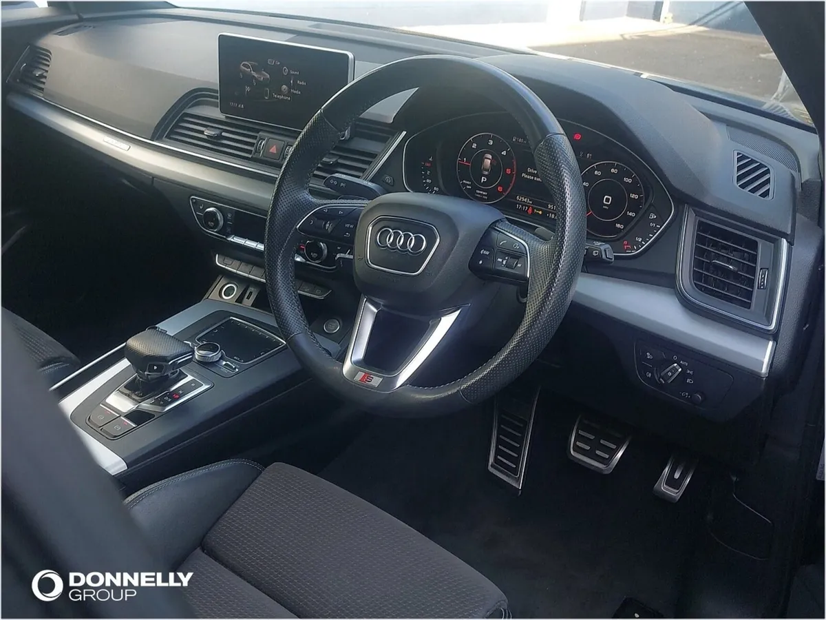 Audi Q5 Diesel Estate S Line - Image 4