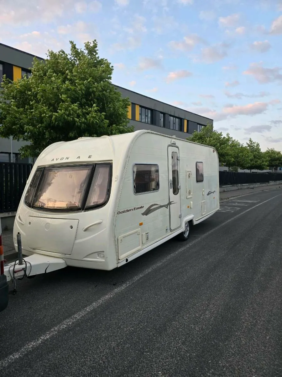 Caravan - Image 1