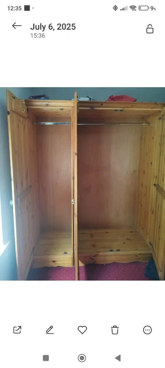 Triple wardrobe - Image 2