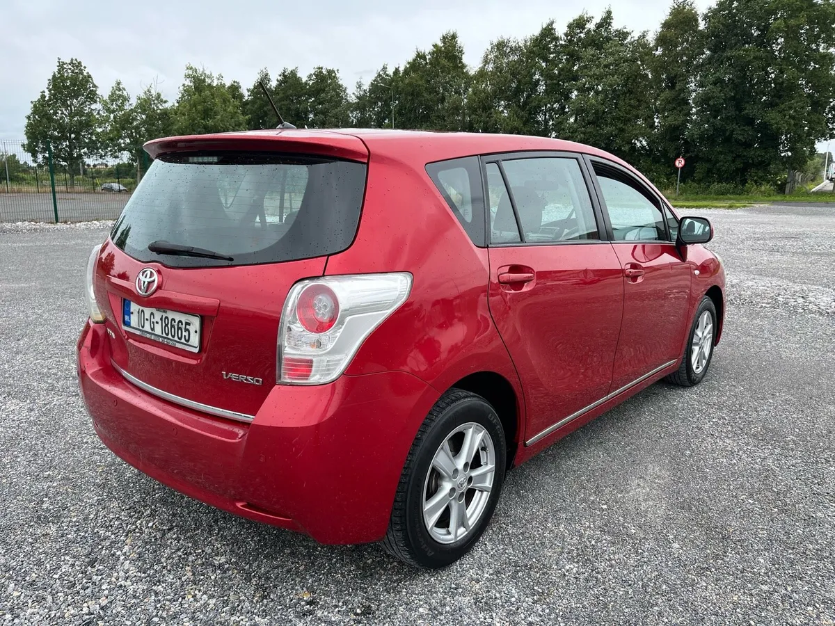 2010 Toyota verso 7 seater 2.0diesel - Image 4
