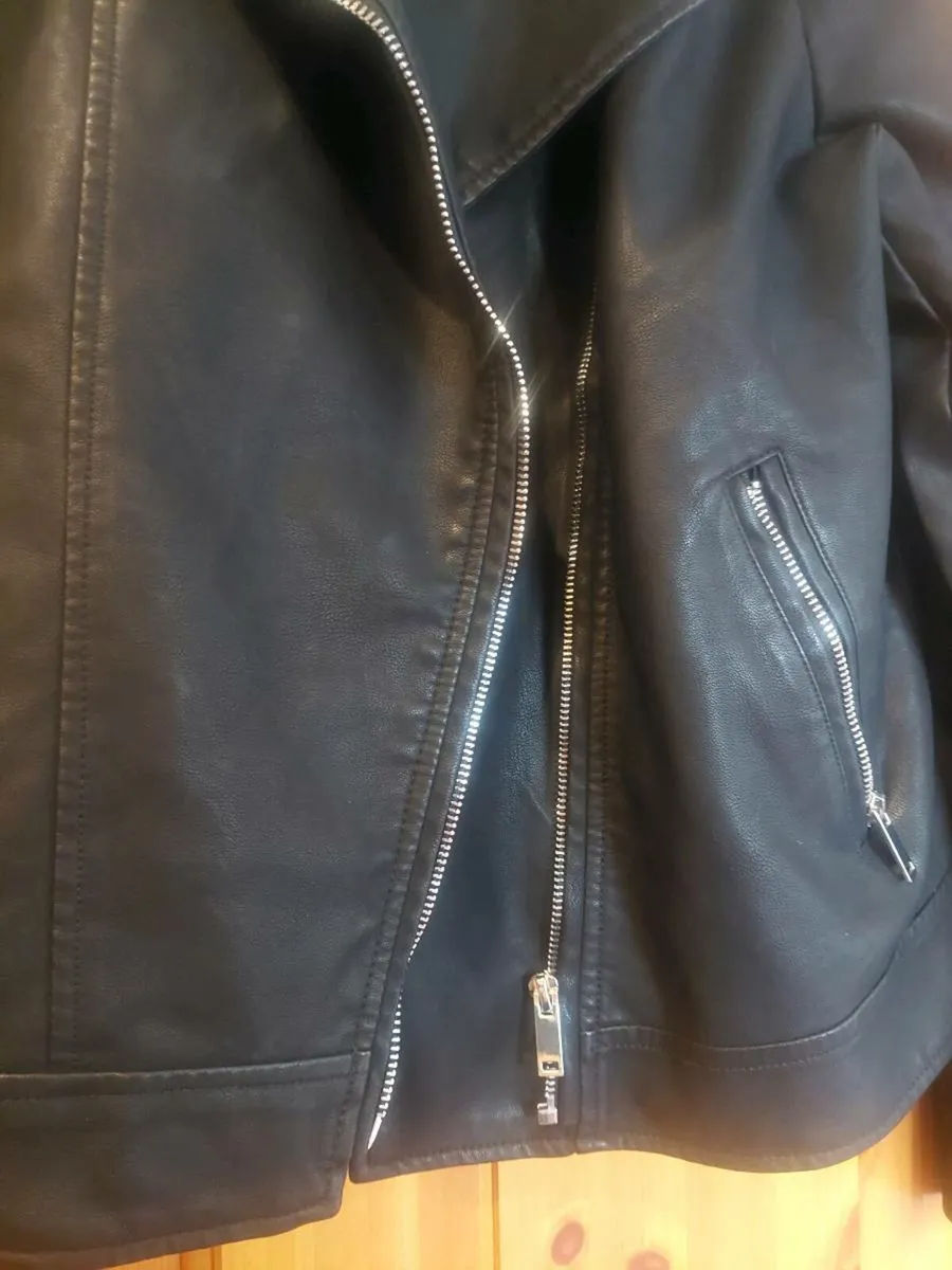 Leather jacket - Image 4