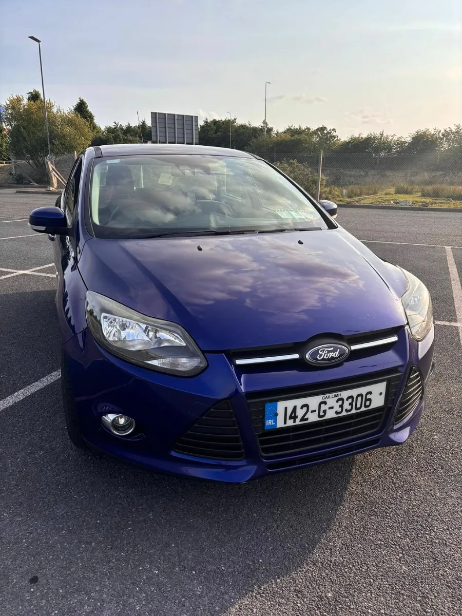 Ford Focus 2014 NEW NCT 10/26 Metallic Blue - Image 2